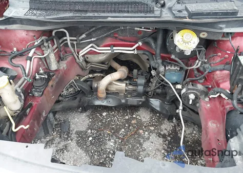 2015 Chrysler Town & Country Touring z USA, uszkodzony, nr VIN 2C4RC1BG7FR560451